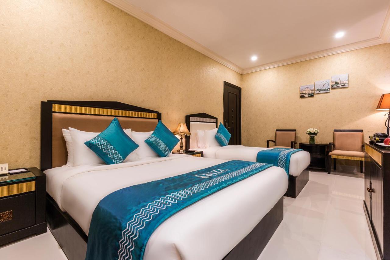 Ibiza Riverfront Da Nang Hotel Powered By Aston Exterior foto