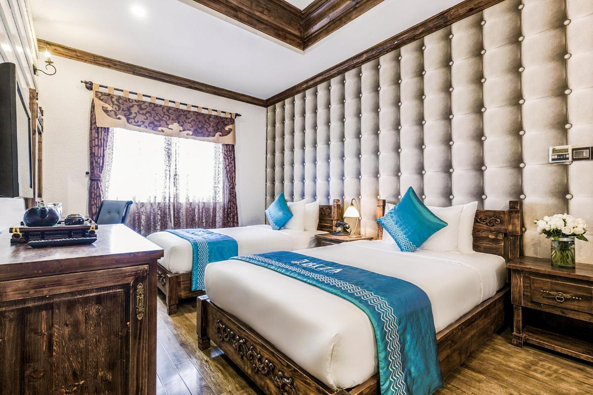 Ibiza Riverfront Da Nang Hotel Powered By Aston Exterior foto